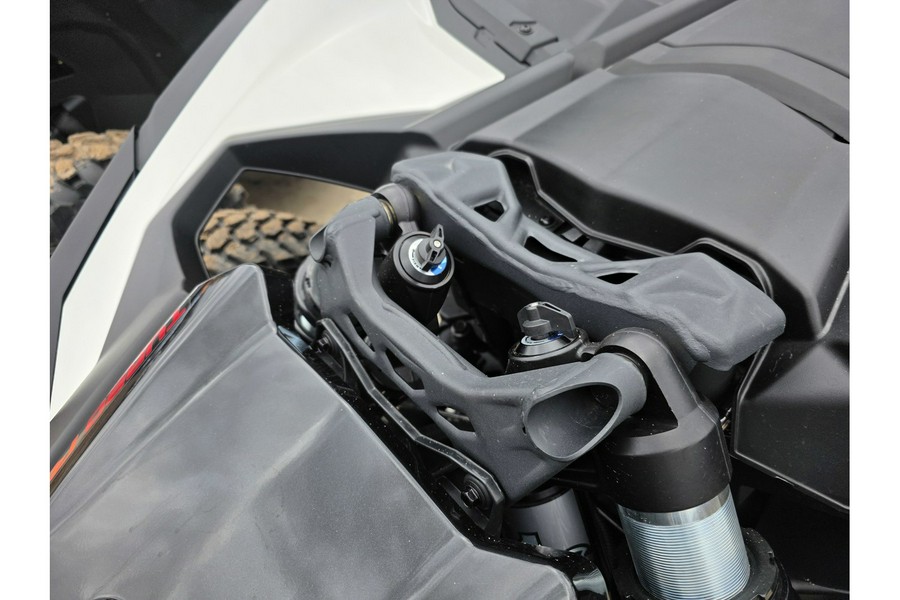 2025 Can-Am MAVERICK X3 X RC TURBO RR