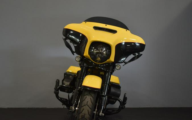 2023 Harley-Davidson Street Glide Special Industrial Yellow/Vivid Black - Black Finish