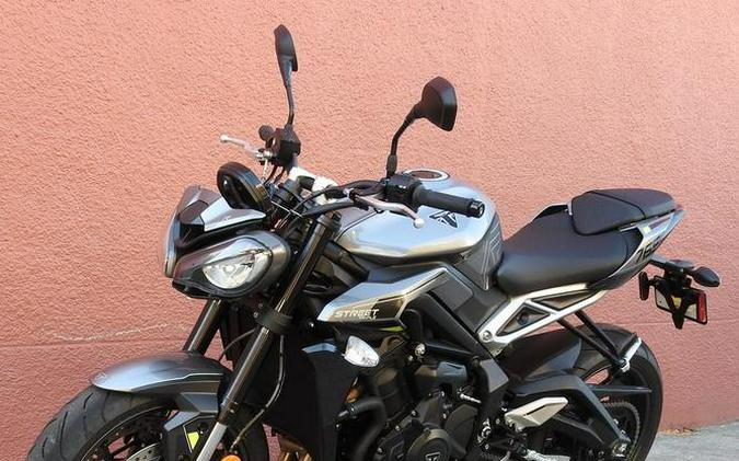 2024 Triumph Street Triple 765 R Silver Ice