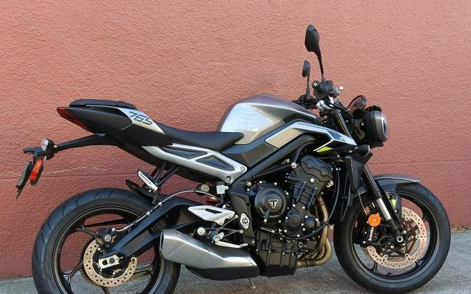 2024 Triumph Street Triple 765 R Silver Ice