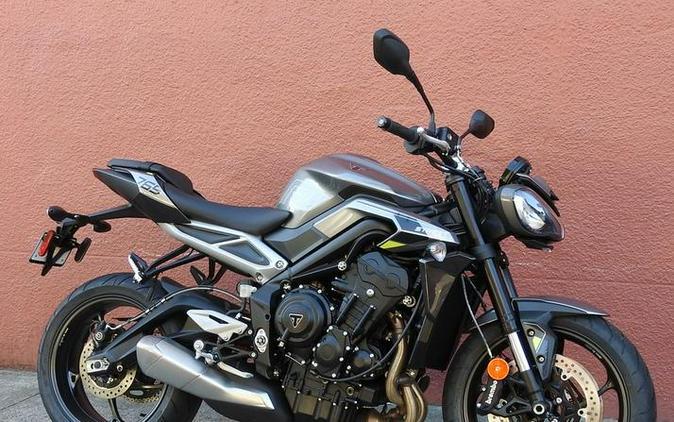 2024 Triumph Street Triple 765 R Silver Ice