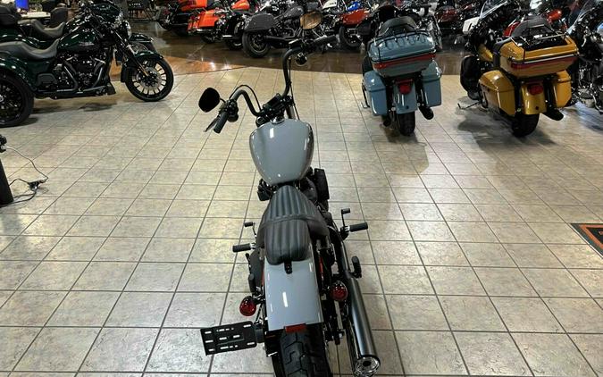 2024 Harley-Davidson Street Bob 114 Billiard Gray