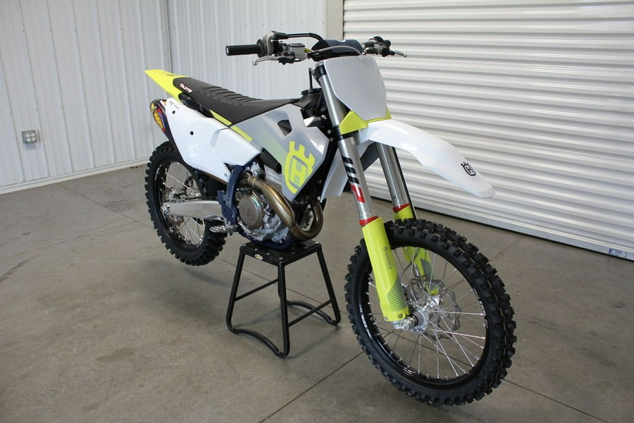 2024 Husqvarna® FC 350 Demo