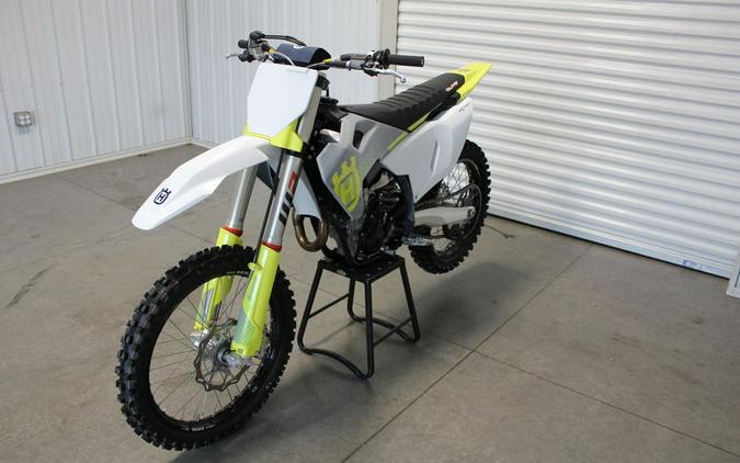 2024 Husqvarna® FC 350 Demo