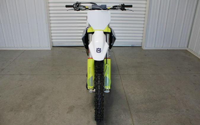 2024 Husqvarna® FC 350 Demo