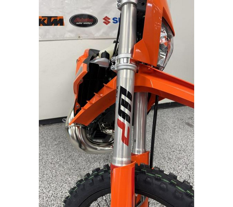 2026 KTM 150 XC-W - KT1238