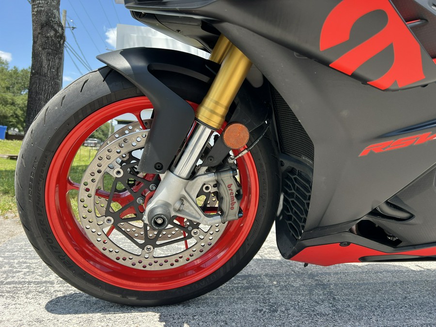 2023 Aprilia RSV4