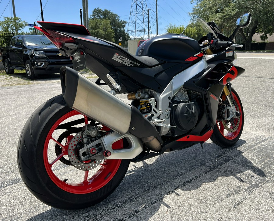 2023 Aprilia RSV4