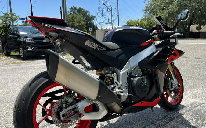 2023 Aprilia RSV4