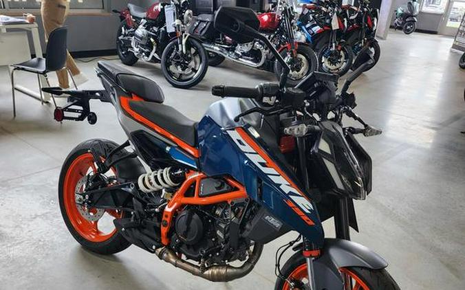 2024 KTM Duke 390