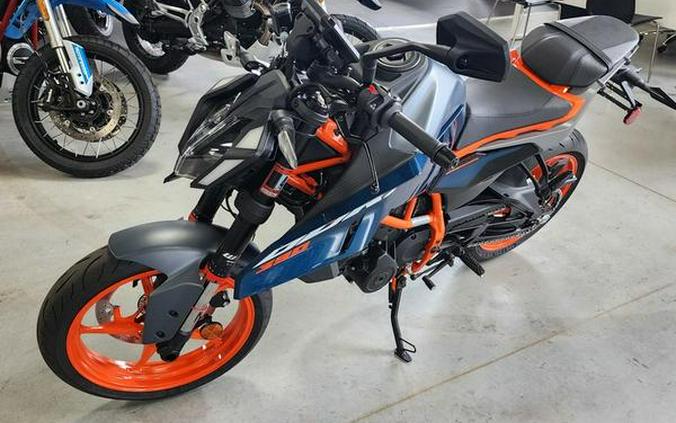 2024 KTM Duke 390