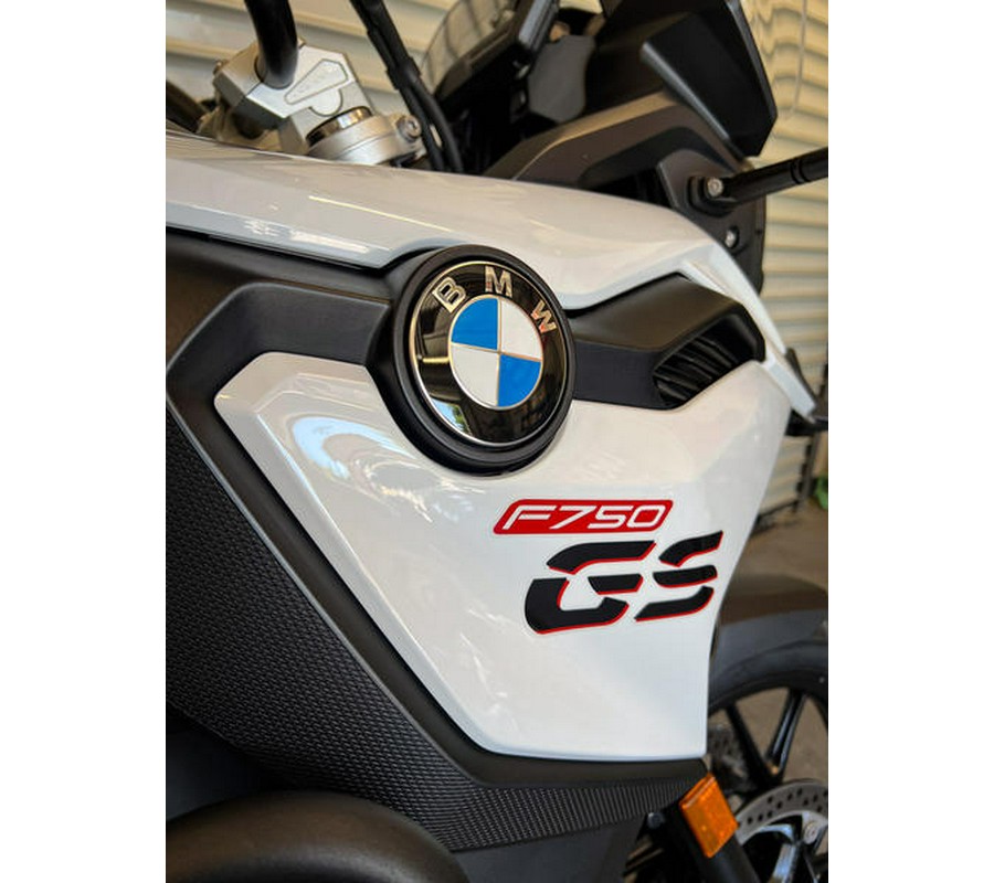 2020 BMW F 750 GS Light White