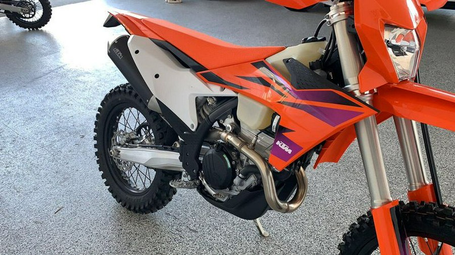 New 2024 KTM 350 XW-F