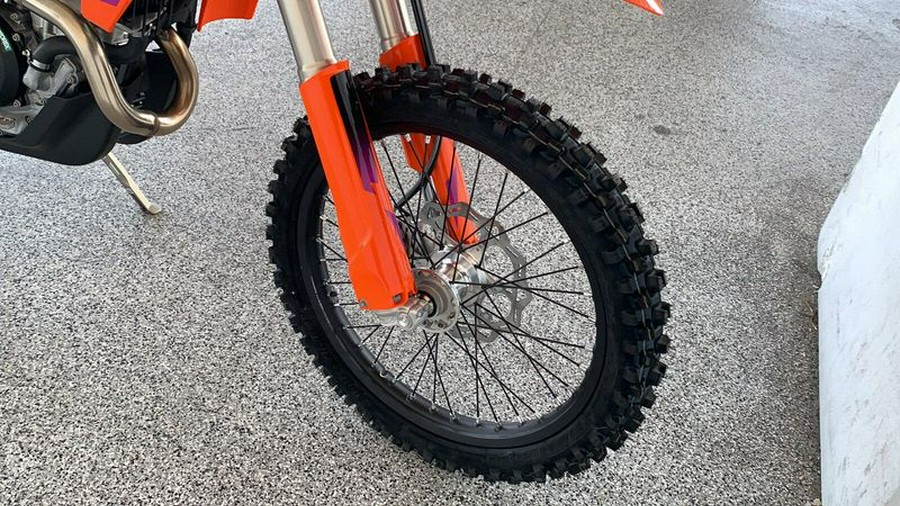New 2024 KTM 350 XW-F