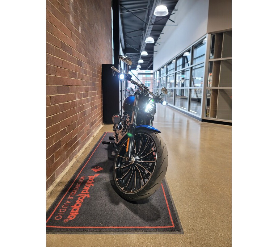 2024 Harley-Davidson® Breakout® 117 Blue Burst FXBR