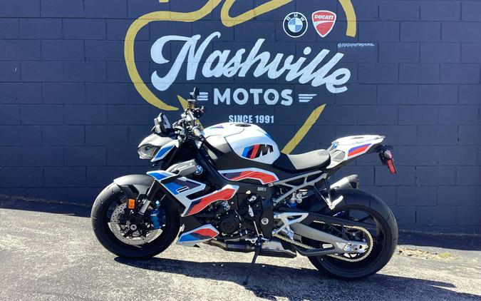 2026 BMW M 1000 R