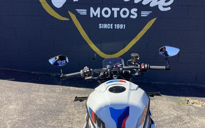 2026 BMW M 1000 R