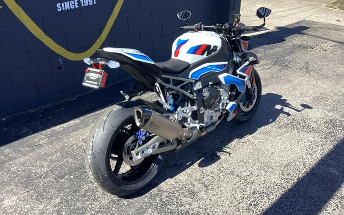 2026 BMW M 1000 R