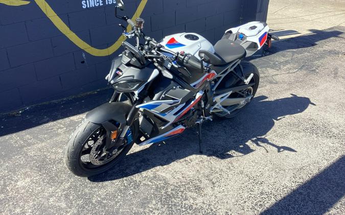 2026 BMW M 1000 R
