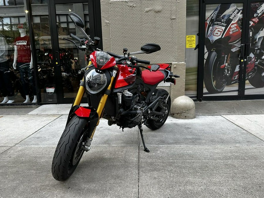 2025 Ducati Monster SP