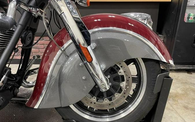 2020 Indian Motorcycle® Springfield® Burgundy Metallic / Titanium Metallic