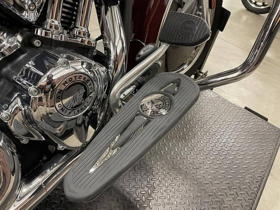 2020 Indian Motorcycle® Springfield® Burgundy Metallic / Titanium Metallic