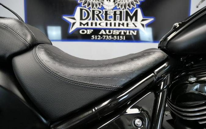 2022 Indian Motorcycle® Chief® Bobber Dark Horse® Black Smoke