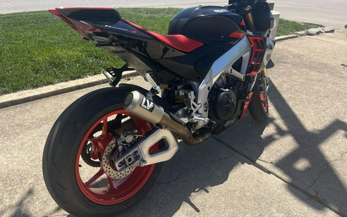 2022 Aprilia Factory 1100