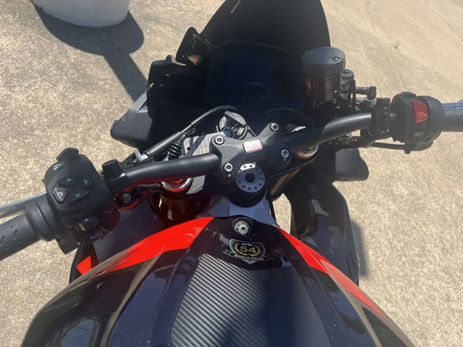 2022 Aprilia Factory 1100