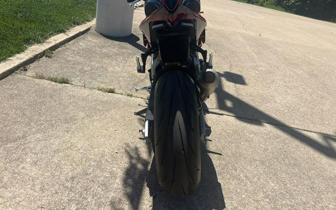 2022 Aprilia Factory 1100