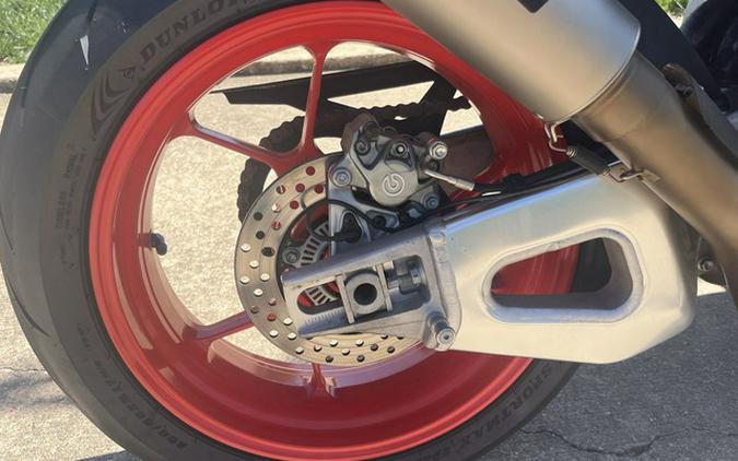 2022 Aprilia Factory 1100