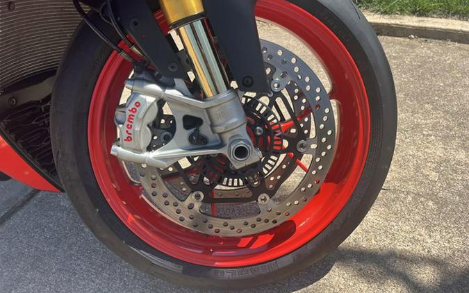 2022 Aprilia Factory 1100