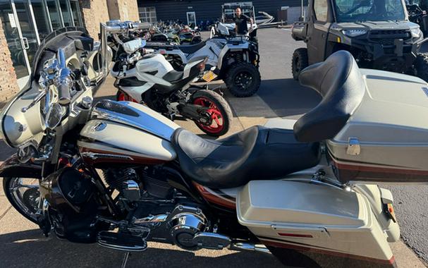 2011 Harley-Davidson FLHXSE2 CVO Street Glide