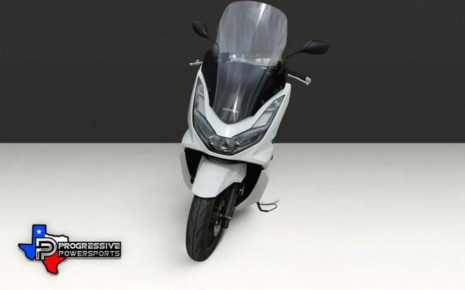 2022 Honda® PCX