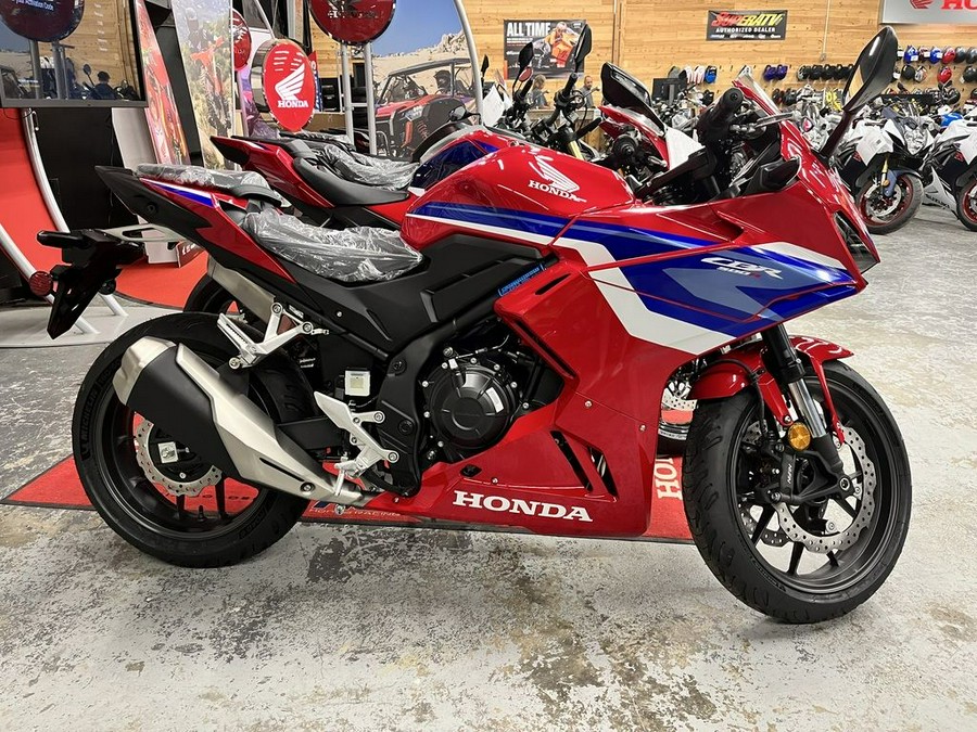 2025 Honda CBR500R ABS