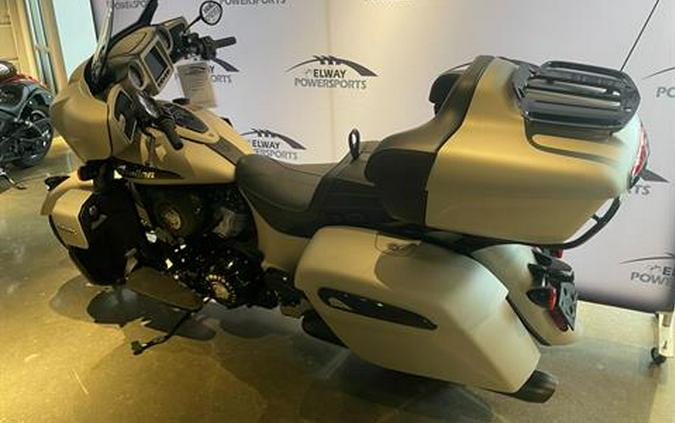 2023 Indian Motorcycle Roadmaster® Dark Horse®