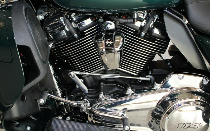 New 2024 Harley-Davidson Tri Glide Ultra FLHTCUTG Trike For Sale In Miami, Florida