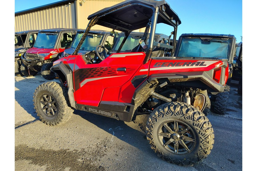 2025 Polaris Industries GENERAL® XP 1000 Premium