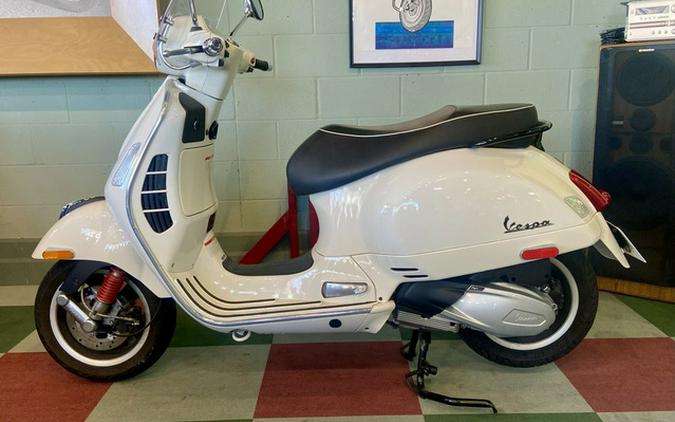 2013 Vespa GTS 300 i.e. Super
