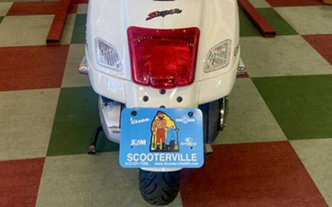 2013 Vespa GTS 300 i.e. Super
