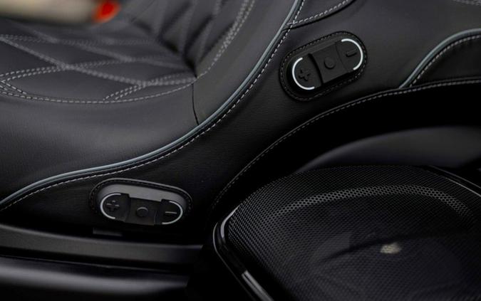 2025 Indian Motorcycle Roadmaster PowerPlus Dark Horse 112 w/PowerBand