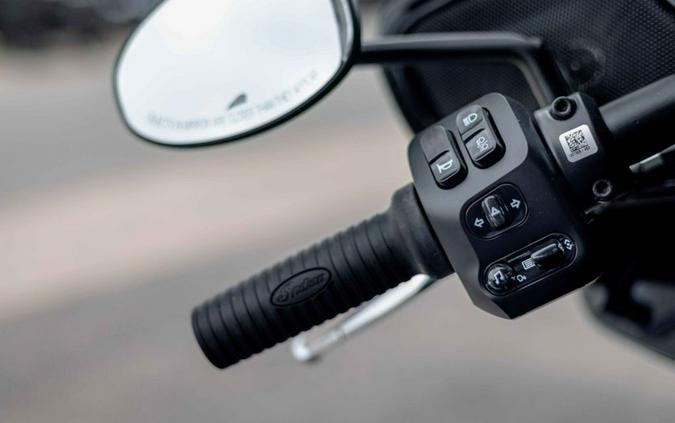 2025 Indian Motorcycle Roadmaster PowerPlus Dark Horse 112 w/PowerBand