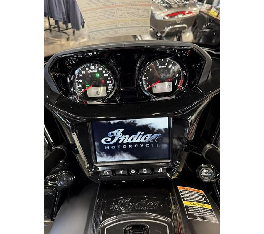 2026 Indian Motorcycle® Pursuit® Dark Horse® Black Smoke