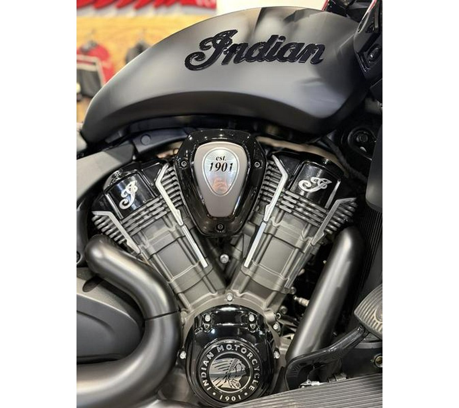 2026 Indian Motorcycle® Pursuit® Dark Horse® Black Smoke