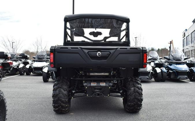 2023 Can-Am® Defender XT HD10