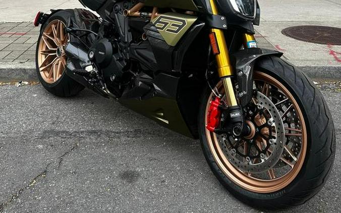 2021 Ducati Diavel 1260 Lamborghini Gea Green