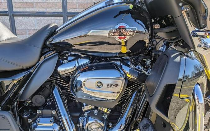 2024 Harley-Davidson® FLHTCUTG - Tri Glide® Ultra