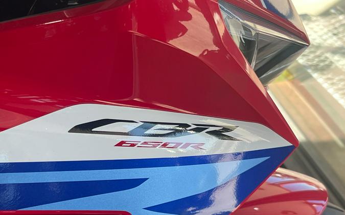 2025 Honda CBR650R ABS