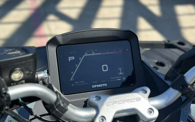 2025 CFMOTO CFORCE 800 Touring