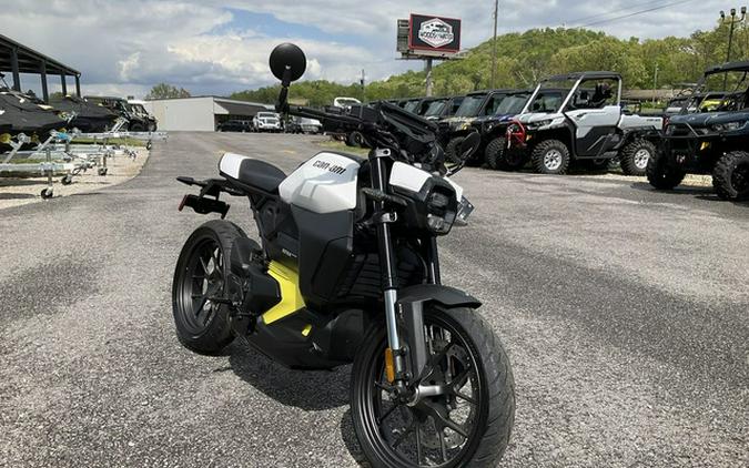 2025 Can-Am Pulse White